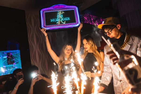 TAYLOR MEGA all'Opium Club, discoteca di Pordenone &ndash; foto 30