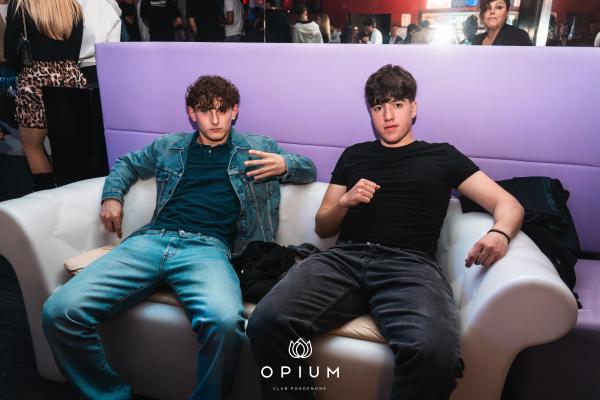 TAYLOR MEGA all'Opium Club, discoteca di Pordenone &ndash; foto 36