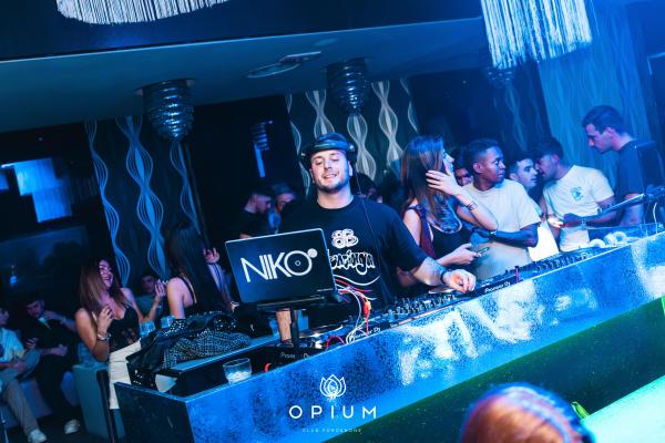 TAYLOR MEGA all'Opium Club, discoteca di Pordenone &ndash; foto 46