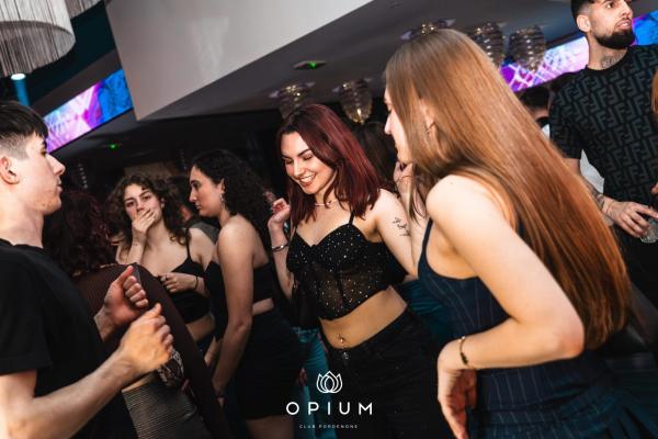 TAYLOR MEGA all'Opium Club, discoteca di Pordenone &ndash; foto 10
