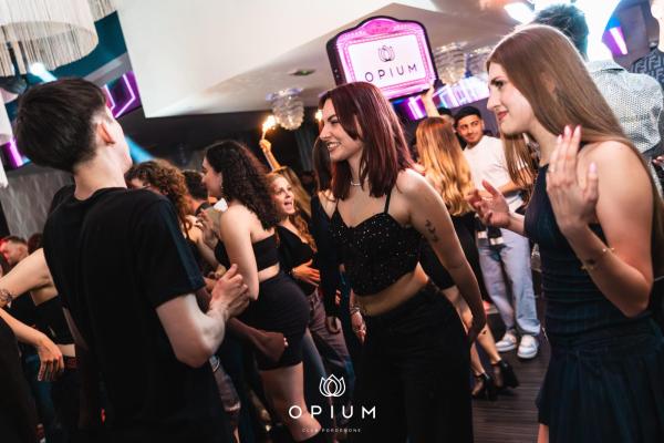 TAYLOR MEGA all'Opium Club, discoteca di Pordenone &ndash; foto 12
