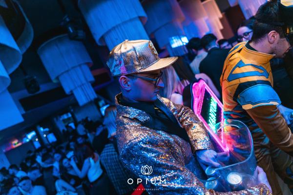 TAYLOR MEGA all'Opium Club, discoteca di Pordenone &ndash; foto 27