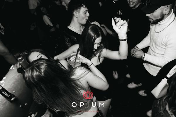 Senorita all'Opium Club, discoteca di Pordenone &ndash; foto 59