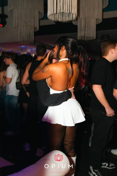 Nerissima Serpe all'Opium Club, discoteca di Pordenone &ndash; foto 9