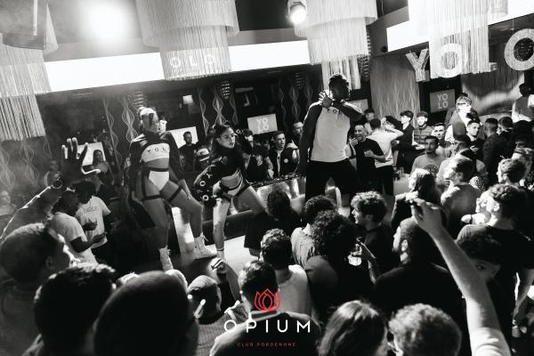 YOLO all'Opium Club, discoteca di Pordenone &ndash; foto 28