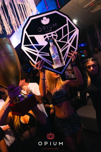 Low Red all'Opium Club, discoteca di Pordenone &ndash; foto 14