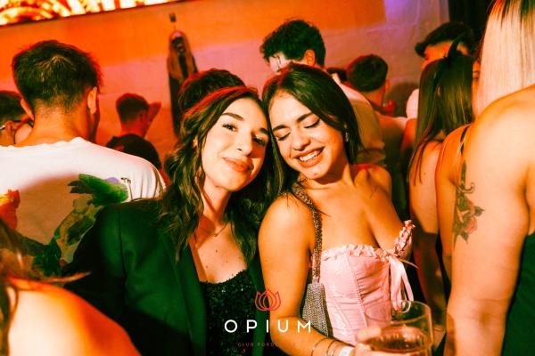 Halloween Italiano all'Opium Club, discoteca di Pordenone &ndash; foto 121