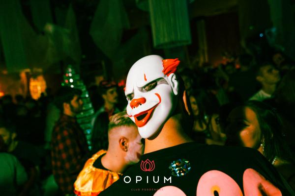 Halloween Italiano all'Opium Club, discoteca di Pordenone &ndash; foto 133