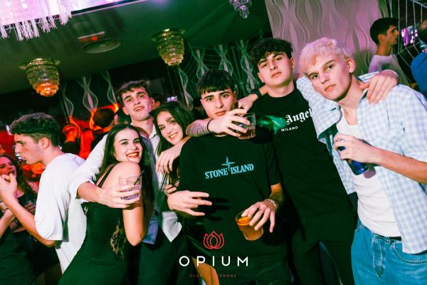 Halloween Italiano all'Opium Club, discoteca di Pordenone &ndash; foto 163