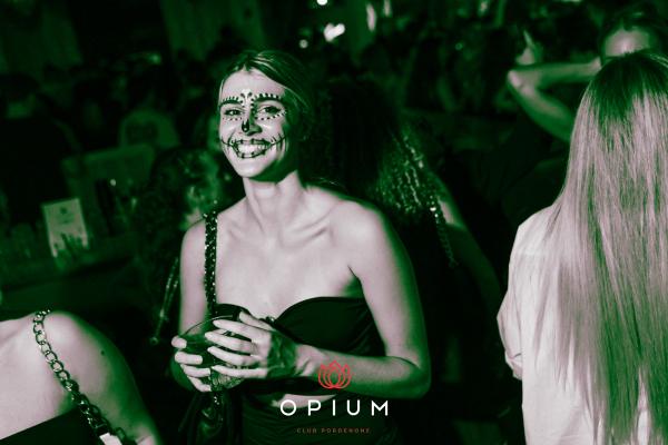 Halloween Italiano all'Opium Club, discoteca di Pordenone &ndash; foto 174