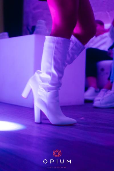Girl Power all'Opium Club, discoteca di Pordenone &ndash; foto 15