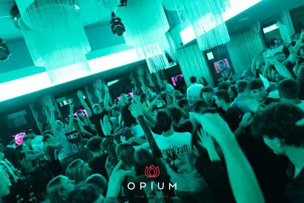 Girl Power all'Opium Club, discoteca di Pordenone &ndash; foto 96