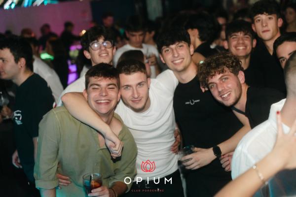 Girl Power all'Opium Club, discoteca di Pordenone &ndash; foto 125