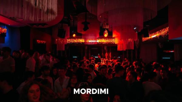 Mordimi all'Opium Club, discoteca di Pordenone &ndash; foto 44