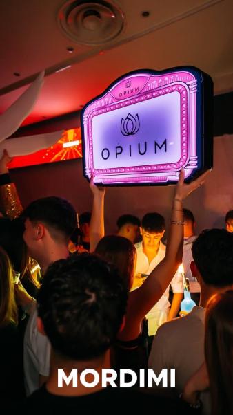Mordimi all'Opium Club, discoteca di Pordenone &ndash; foto 50
