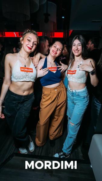 Mordimi all'Opium Club, discoteca di Pordenone &ndash; foto 11