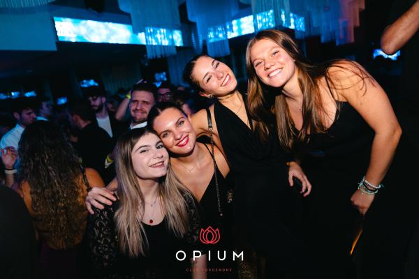 Opening all'Opium Club, discoteca di Pordenone &ndash; foto 15