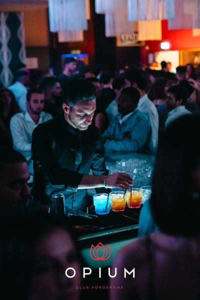 Opening all'Opium Club, discoteca di Pordenone &ndash; foto 32