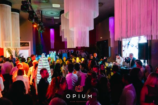Opening all'Opium Club, discoteca di Pordenone &ndash; foto 43