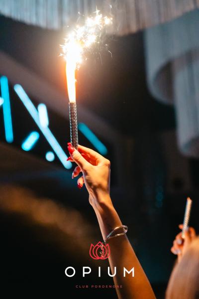 Opening all'Opium Club, discoteca di Pordenone &ndash; foto 76