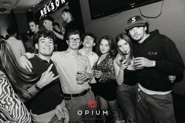 Opening all'Opium Club, discoteca di Pordenone &ndash; foto 99