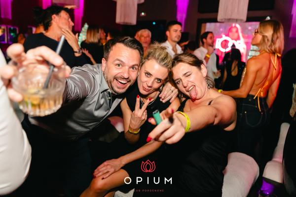 Opening all'Opium Club, discoteca di Pordenone &ndash; foto 115