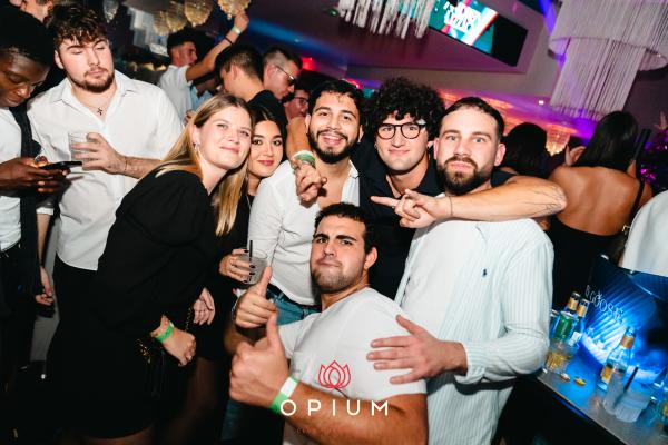 Opening all'Opium Club, discoteca di Pordenone &ndash; foto 142