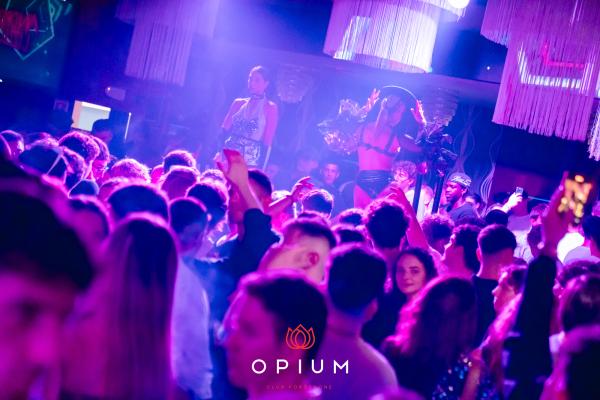 Opening all'Opium Club, discoteca di Pordenone &ndash; foto 159