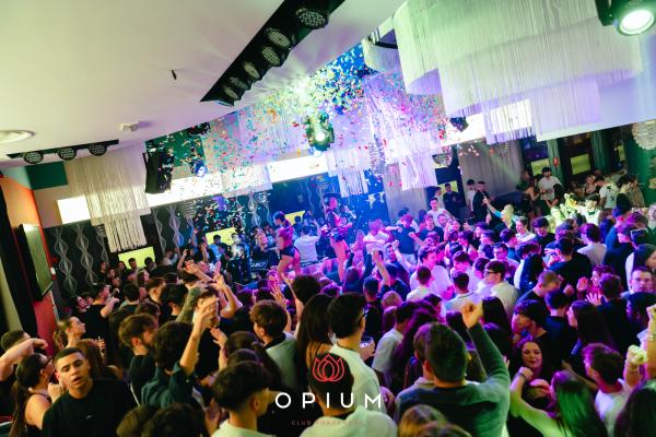 Opening all'Opium Club, discoteca di Pordenone &ndash; foto 165