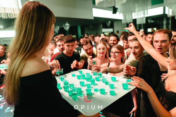Opening all'Opium Club, discoteca di Pordenone &ndash; foto 172