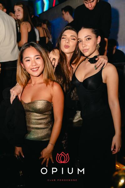 Opening all'Opium Club, discoteca di Pordenone &ndash; foto 176