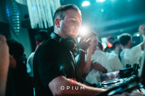Opening all'Opium Club, discoteca di Pordenone &ndash; foto 178