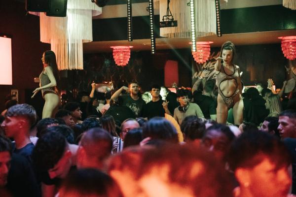 Opening Act all'Opium Club, discoteca di Pordenone &ndash; foto 7