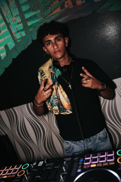 Opening Act all'Opium Club, discoteca di Pordenone &ndash; foto 22