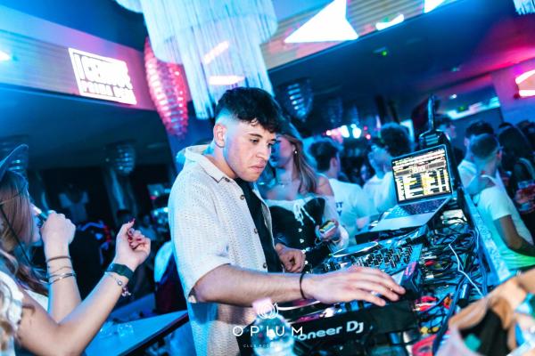 100 giorni all'Opium Club, discoteca di Pordenone &ndash; foto 15
