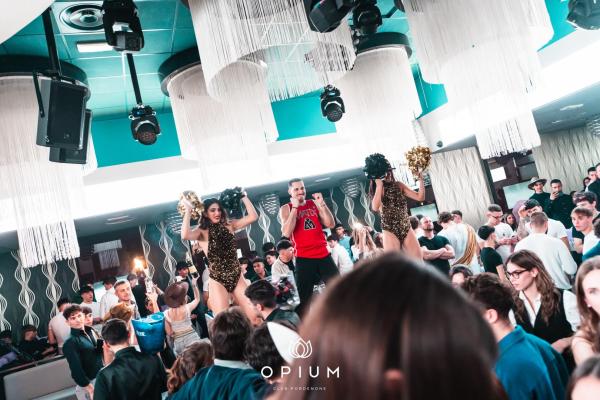 100 giorni all'Opium Club, discoteca di Pordenone &ndash; foto 21