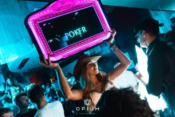 100 giorni all'Opium Club, discoteca di Pordenone &ndash; foto 78