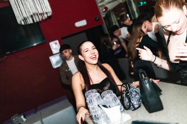 100 giorni all'Opium Club, discoteca di Pordenone &ndash; foto 81