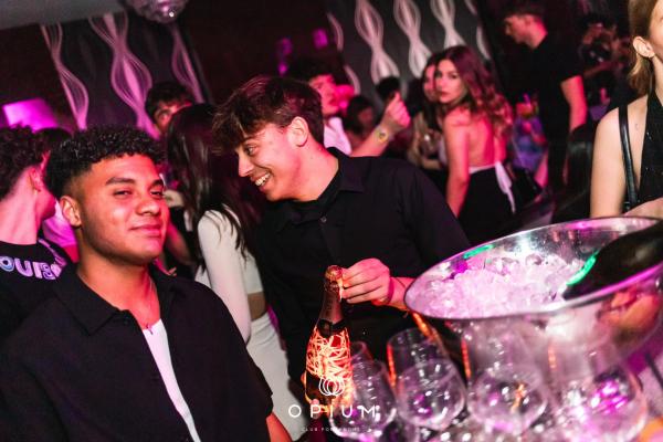 100 giorni all'Opium Club, discoteca di Pordenone &ndash; foto 119