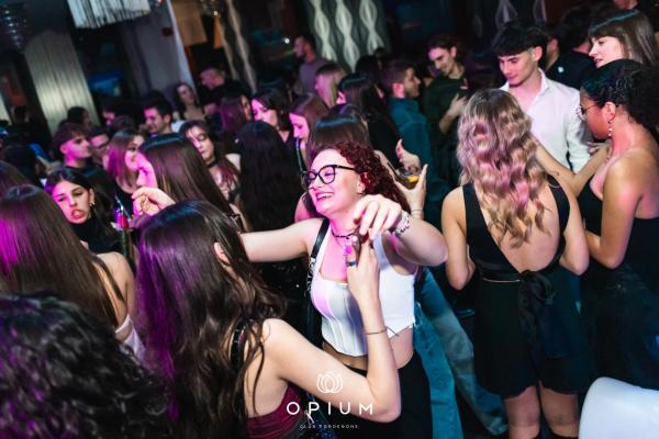 100 giorni all'Opium Club, discoteca di Pordenone &ndash; foto 141