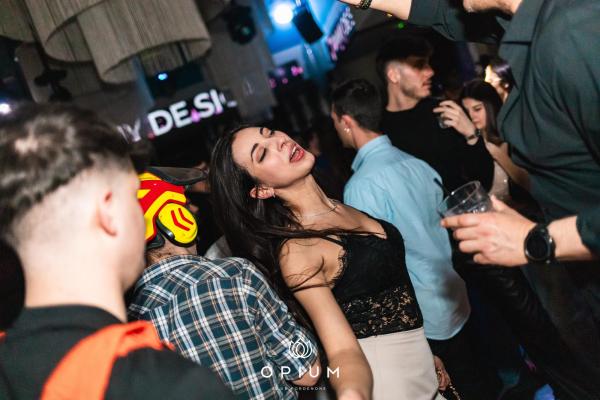 CARNEVALE ITALIANO all'Opium Club, discoteca di Pordenone &ndash; foto 7