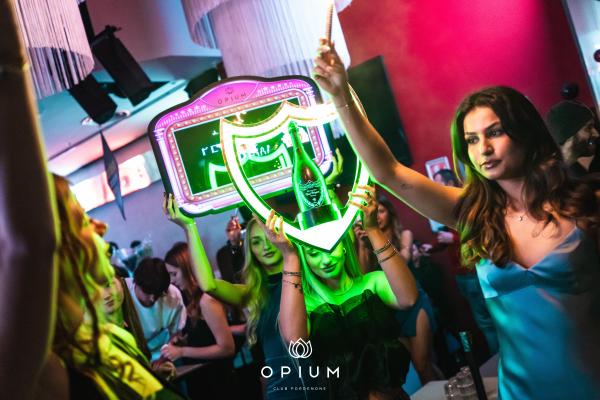 2000 HIT all'Opium Club, discoteca di Pordenone &ndash; foto 75