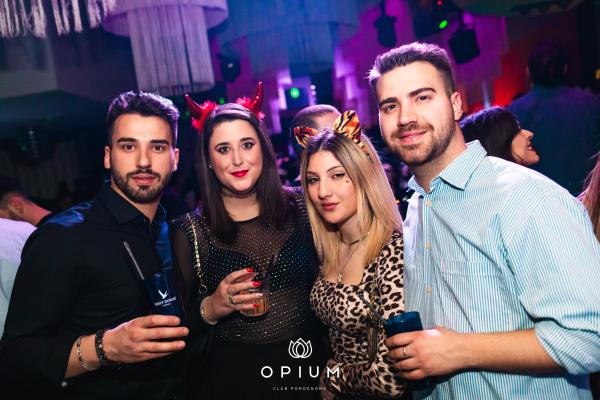 2000 HIT all'Opium Club, discoteca di Pordenone &ndash; foto 92