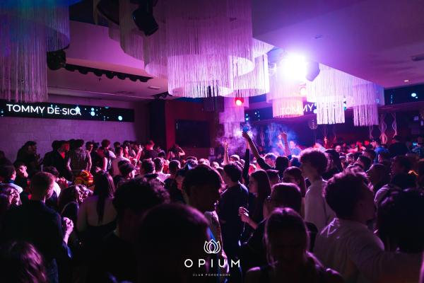2000 HIT all'Opium Club, discoteca di Pordenone &ndash; foto 130