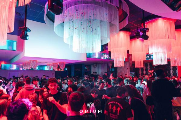 CA$H OUT all'Opium Club, discoteca di Pordenone &ndash; foto 5