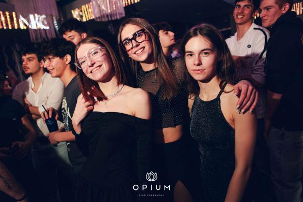 CA$H OUT all'Opium Club, discoteca di Pordenone &ndash; foto 9