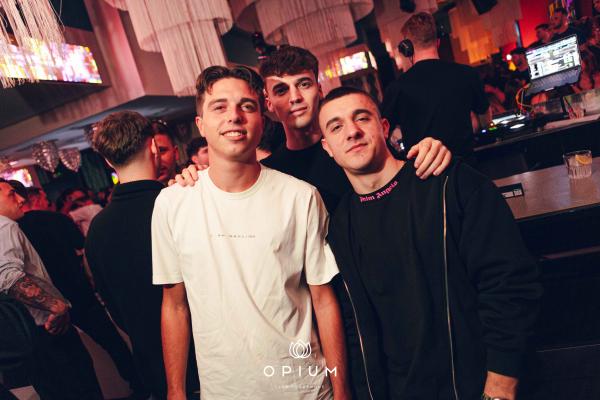 CA$H OUT all'Opium Club, discoteca di Pordenone &ndash; foto 23