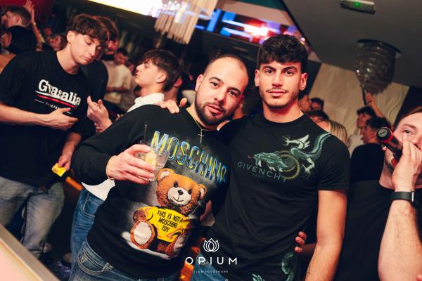 CA$H OUT all'Opium Club, discoteca di Pordenone &ndash; foto 73