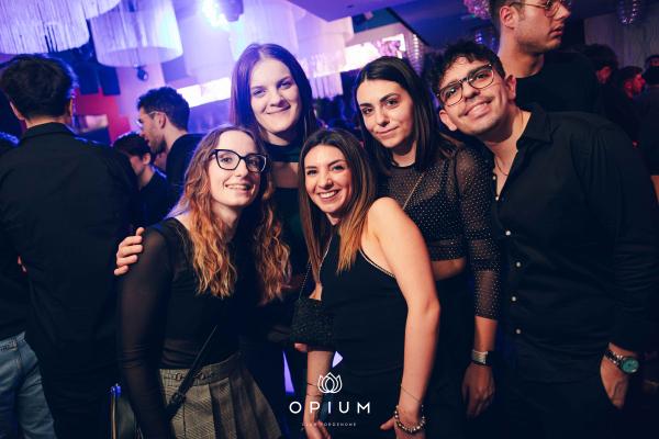 CA$H OUT all'Opium Club, discoteca di Pordenone &ndash; foto 78